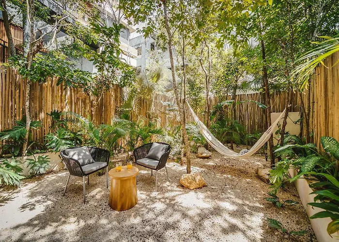 Tropical Oasis With Plunge Pool & Peaceful Garden - Mira Luna 131c *
