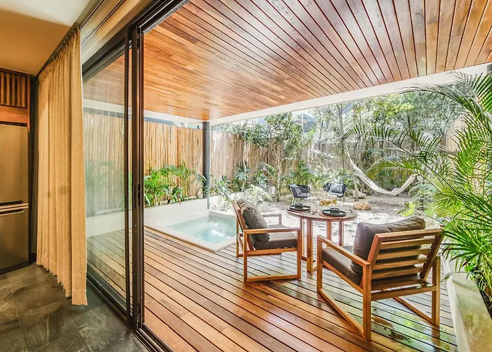 Tropical Oasis With Plunge Pool & Peaceful Garden - Mira Luna 131c Apartment *